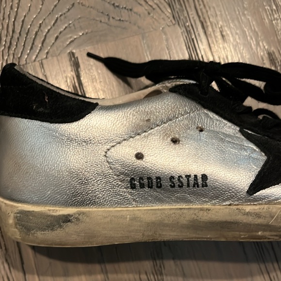 Golden Goose Superstar Sneakers - Picture 2 of 4